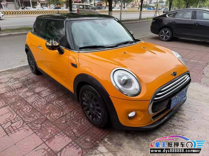 17年宝马MINI轿车抵押车出售