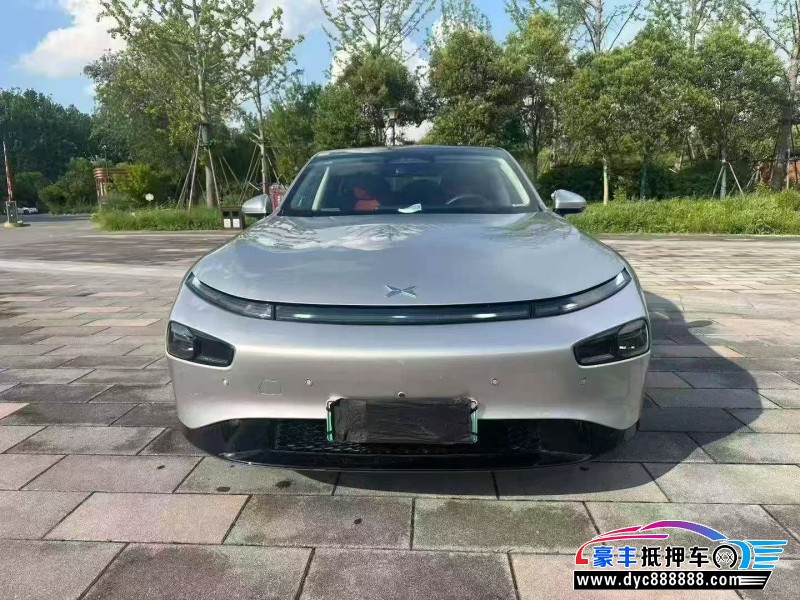 23年小鹏P7轿车