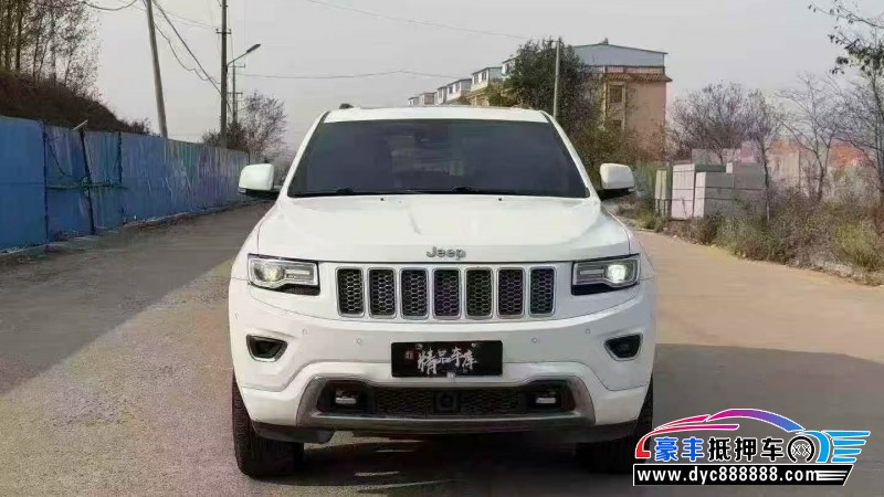 17年Jeep大切诺基轿车抵押车出售