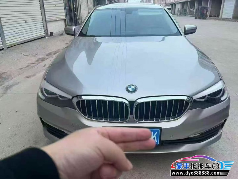 18年宝马5系轿车抵押车出售