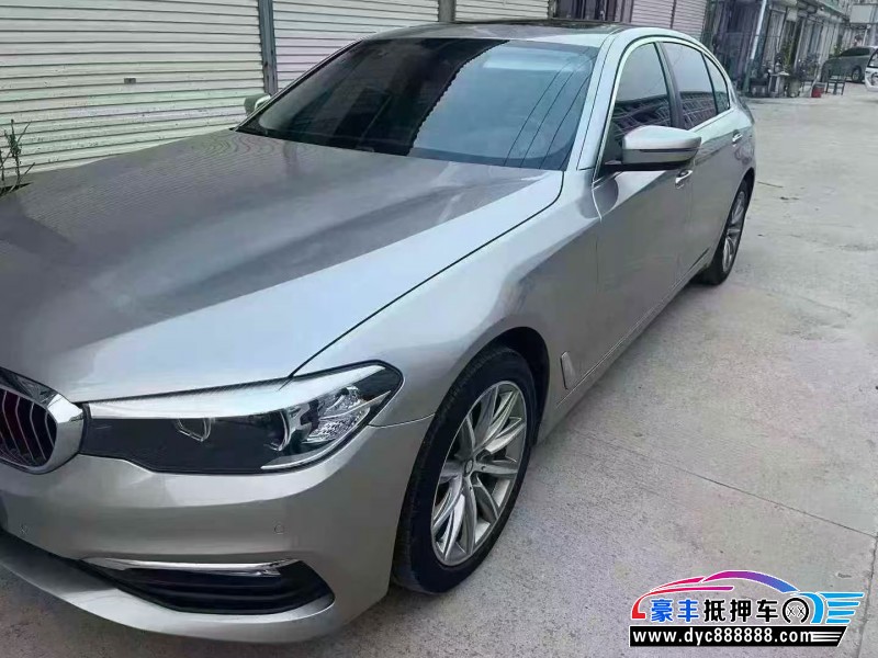 18年宝马5系轿车抵押车出售