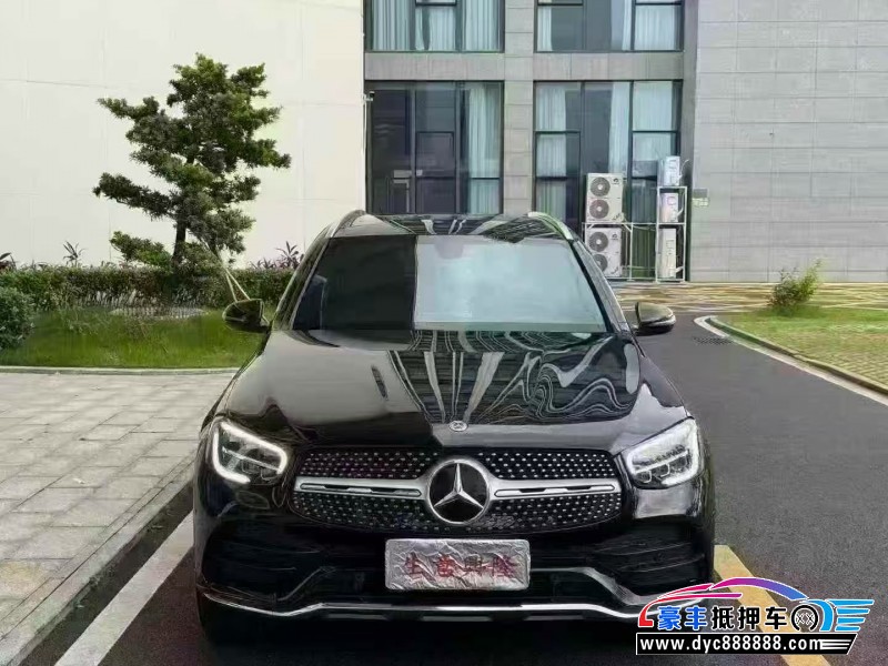 抵押车出售22年奔驰GLC轿车