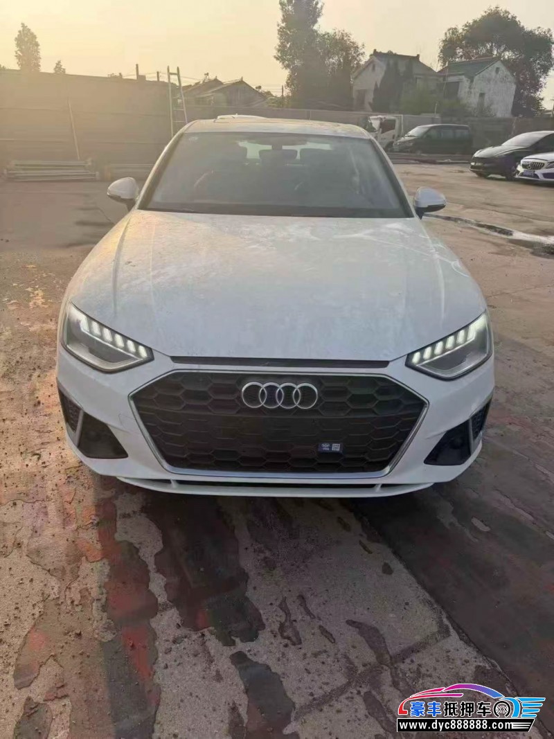 抵押车出售23年奥迪A4L轿车
