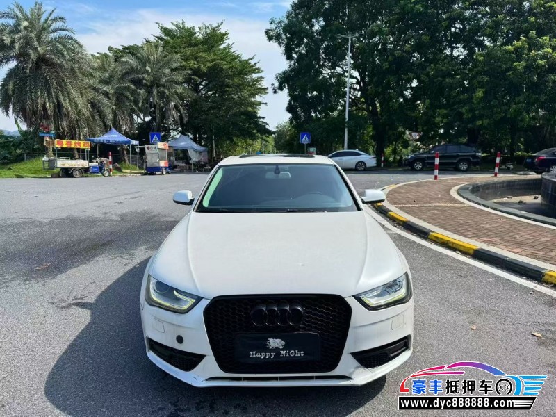 抵押车出售15年奥迪A4L轿车