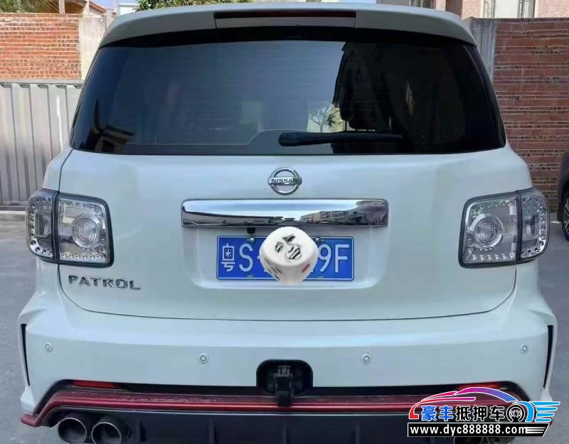 17年日产途乐轿车抵押车出售