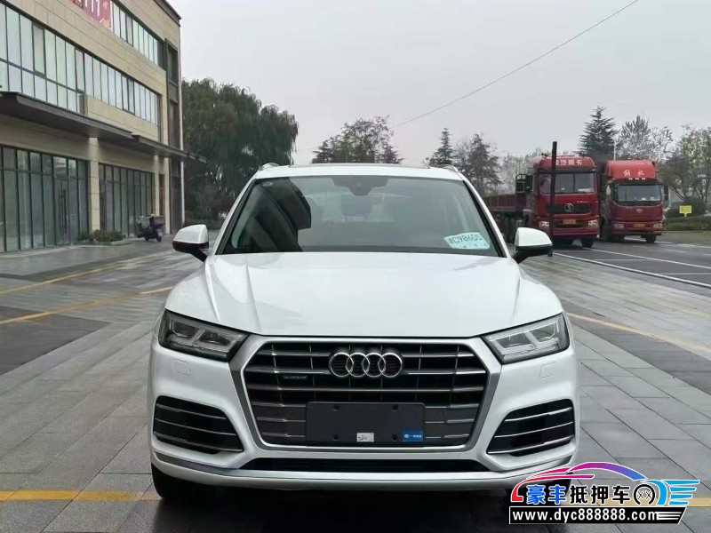 抵押车出售18年奥迪Q5轿车
