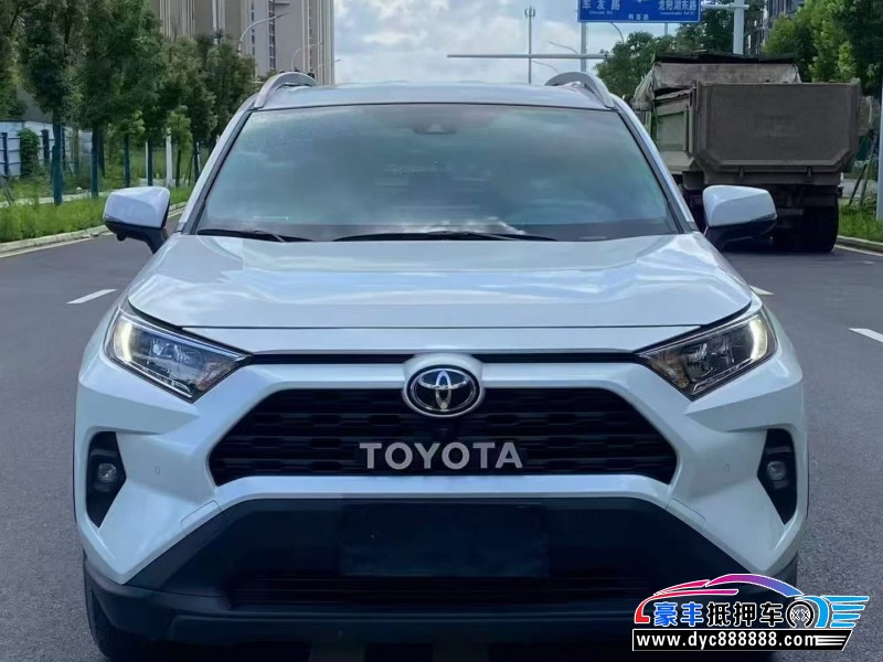 24年丰田RAV4轿车抵押车出售