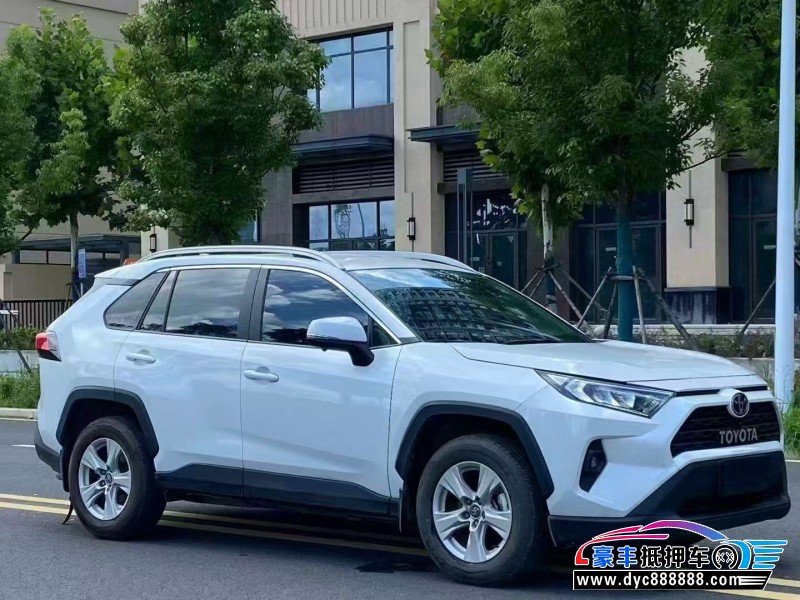 24年丰田RAV4轿车抵押车出售