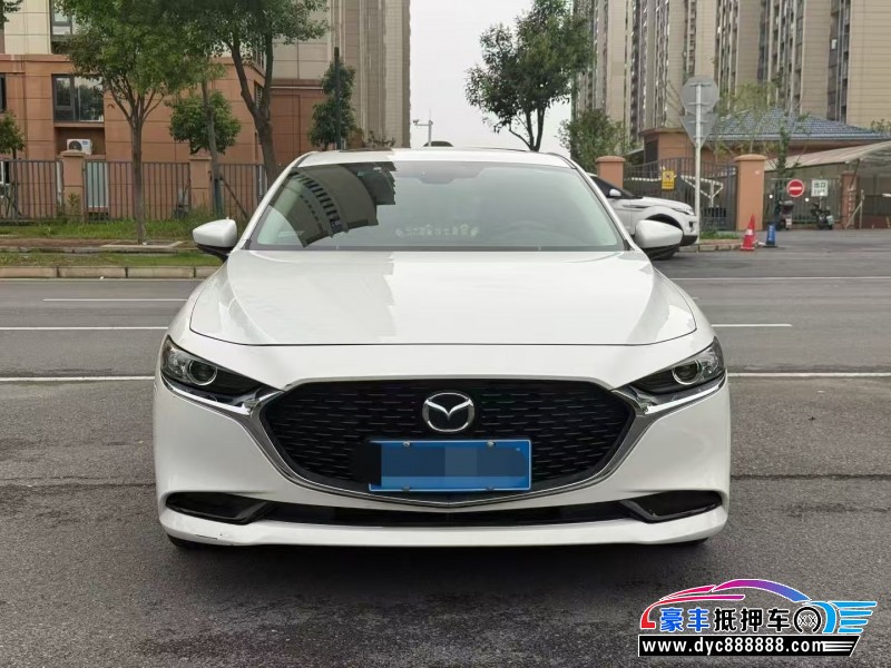 抵押车出售22年马自达昂克赛拉轿车
