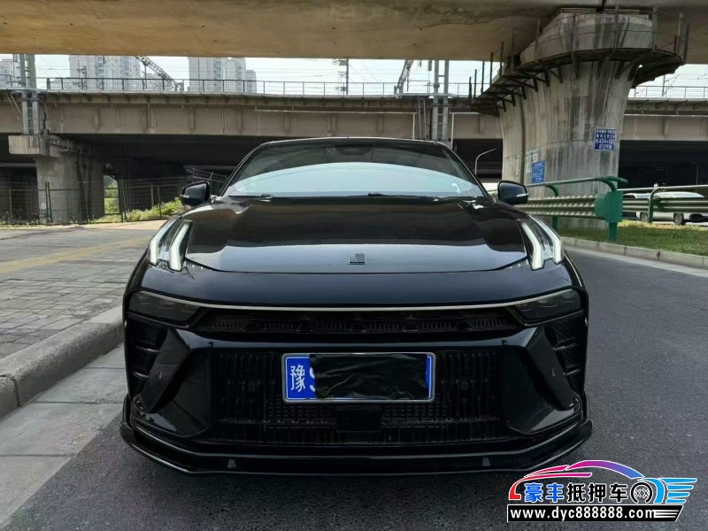 抵押车出售24年领克03轿车