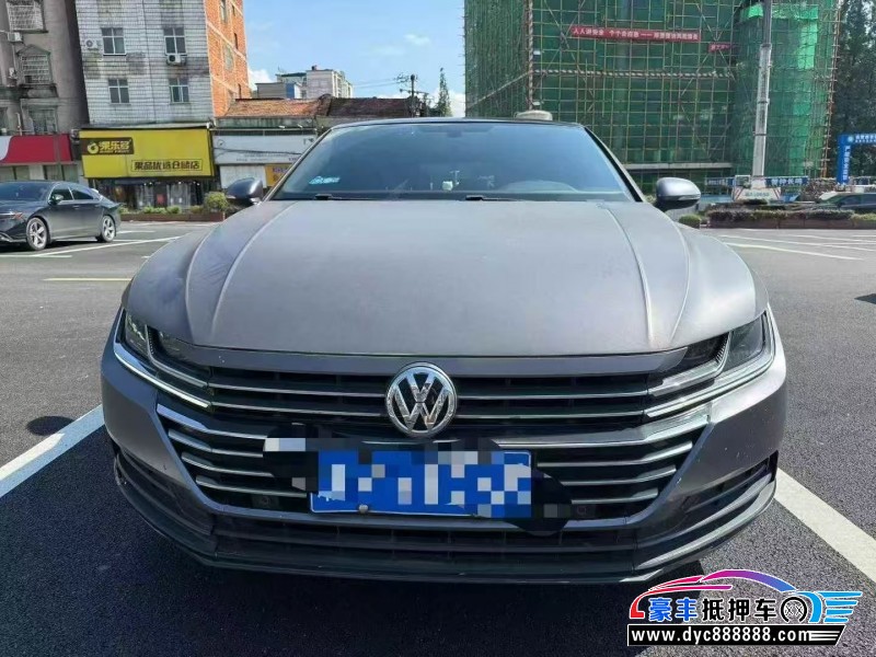 抵押车出售20年大众CC轿车
