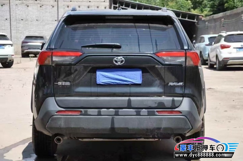 26年丰田RAV4轿车抵押车出售