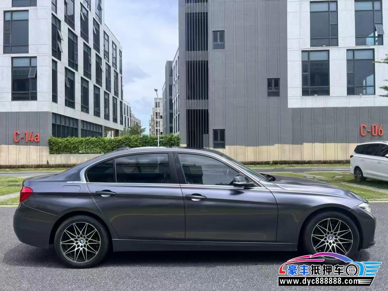 17年宝马3系轿车抵押车出售