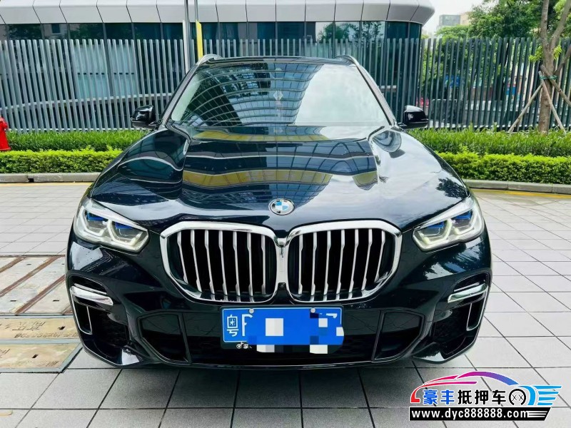 抵押车出售22年宝马X5轿车