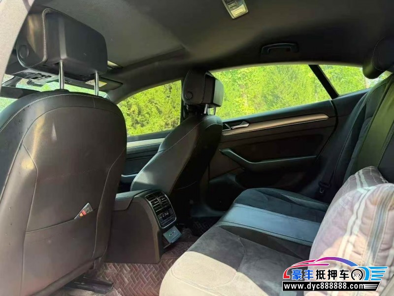 19年大众CC轿车抵押车出售