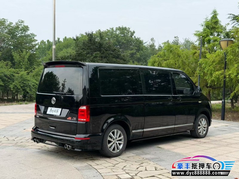 18年大众凯路威轿车抵押车出售