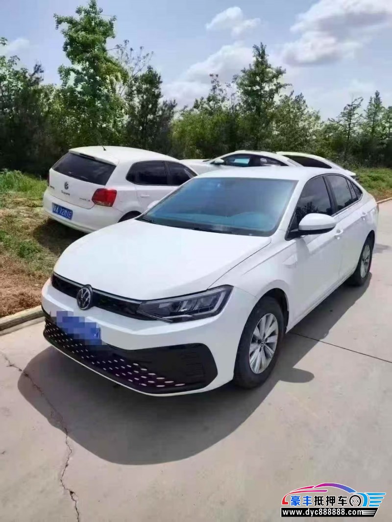 25年大众朗逸轿车抵押车出售