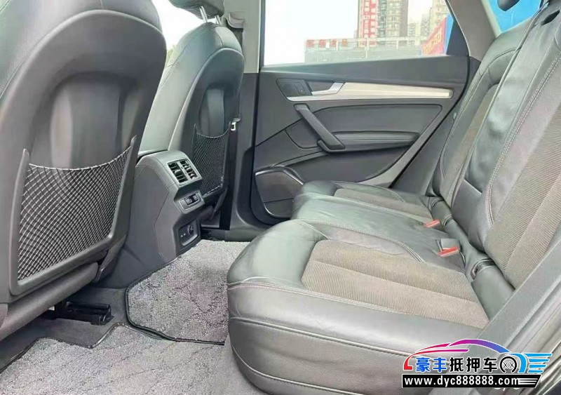 20年奥迪Q5轿车抵押车出售