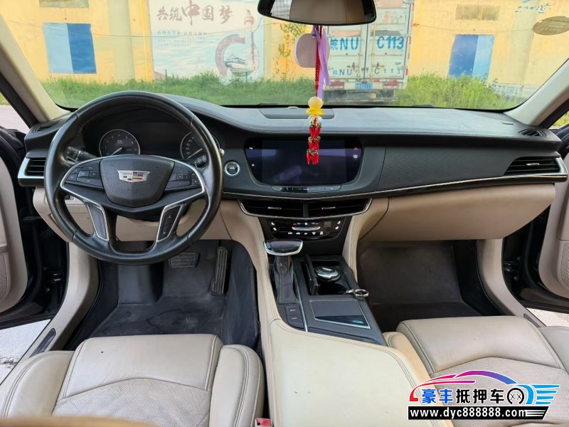 16年凯迪拉克CT6轿车抵押车出售