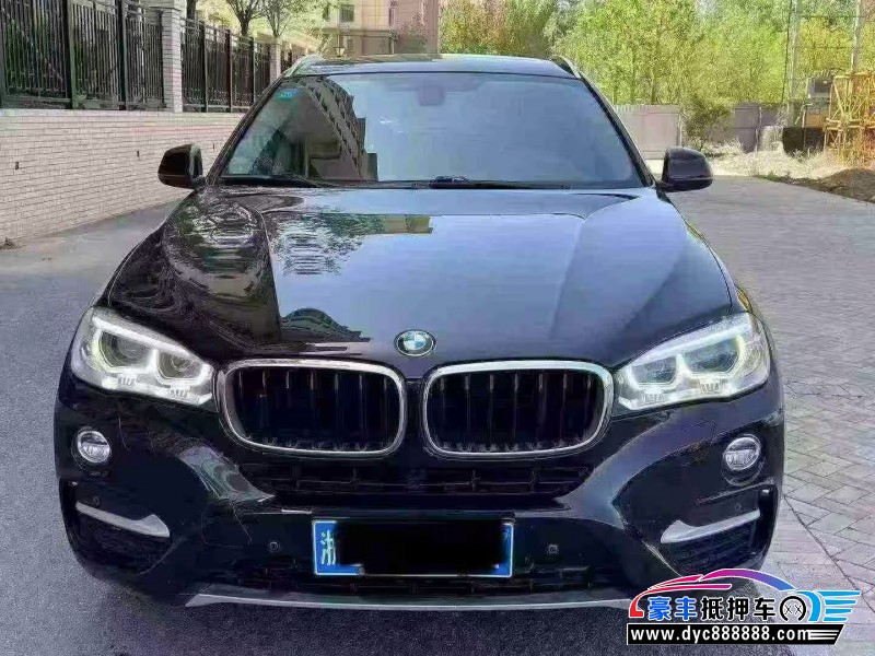 抵押车出售16年宝马X6轿车