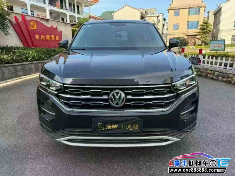 抵押车出售19年大众探岳SUV