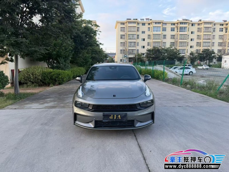 抵押车出售20年领克03轿车