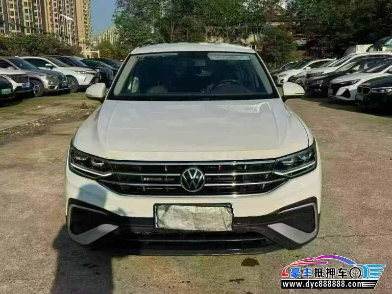 抵押车出售22年大众途观L轿车