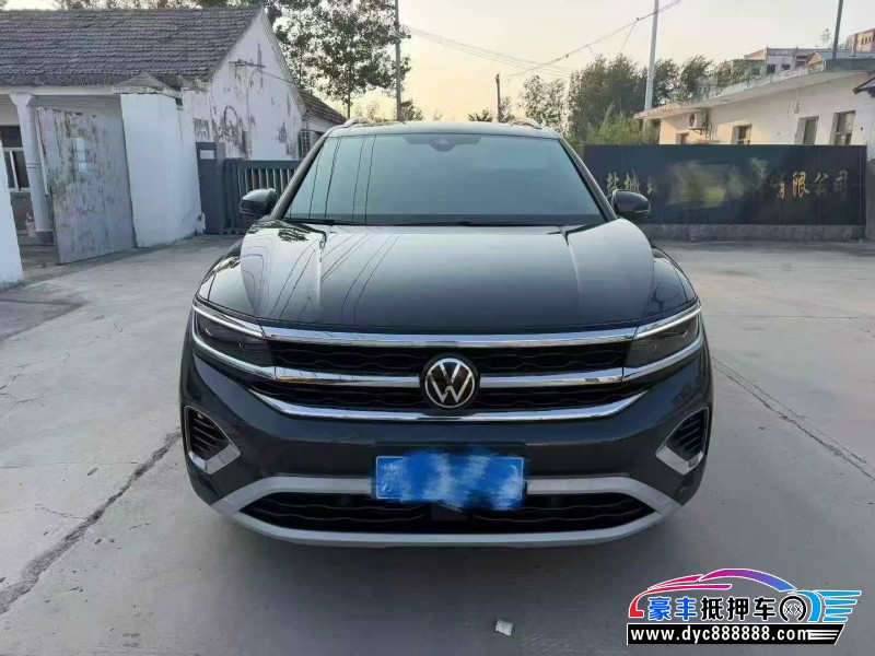 抵押车出售24年大众揽镜轿车