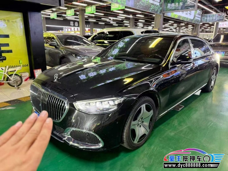23年奔驰迈巴赫S级轿车抵押车出售