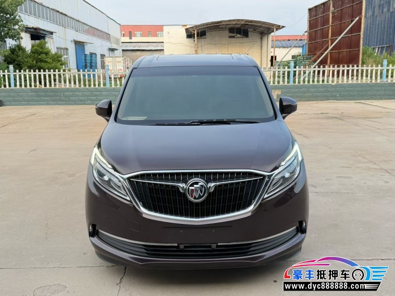 抵押车出售18年别克GL8MPV