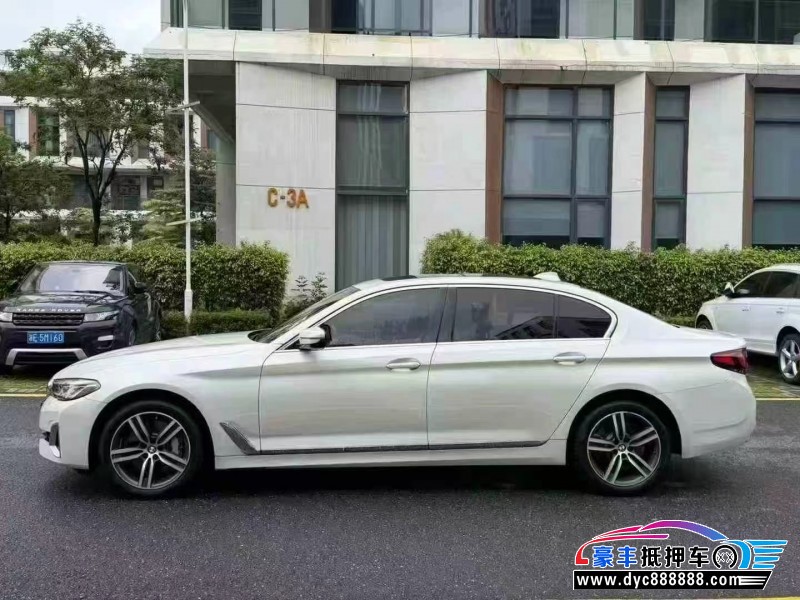 21年宝马5系轿车抵押车出售