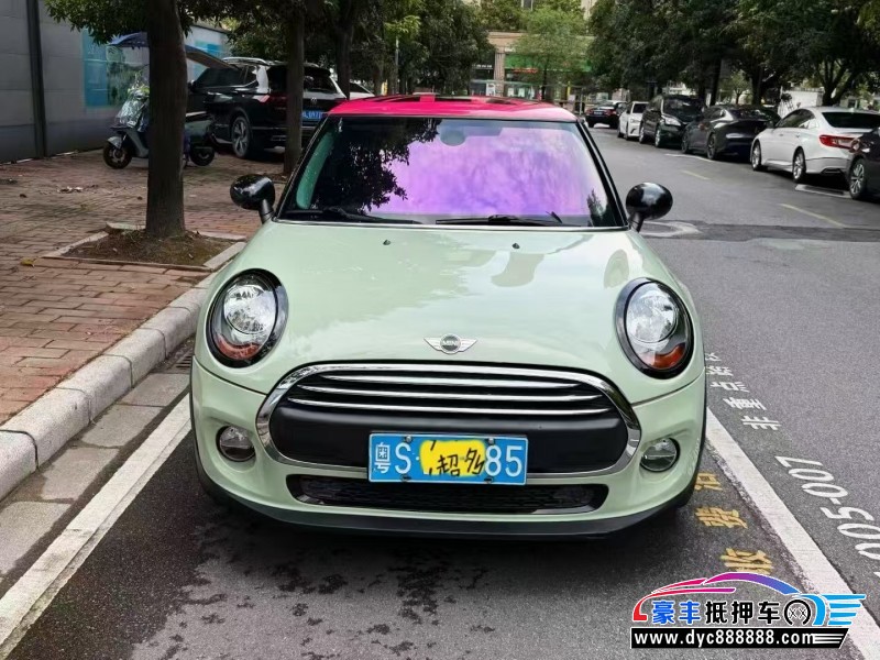 15年宝马MINI轻客抵押车出售