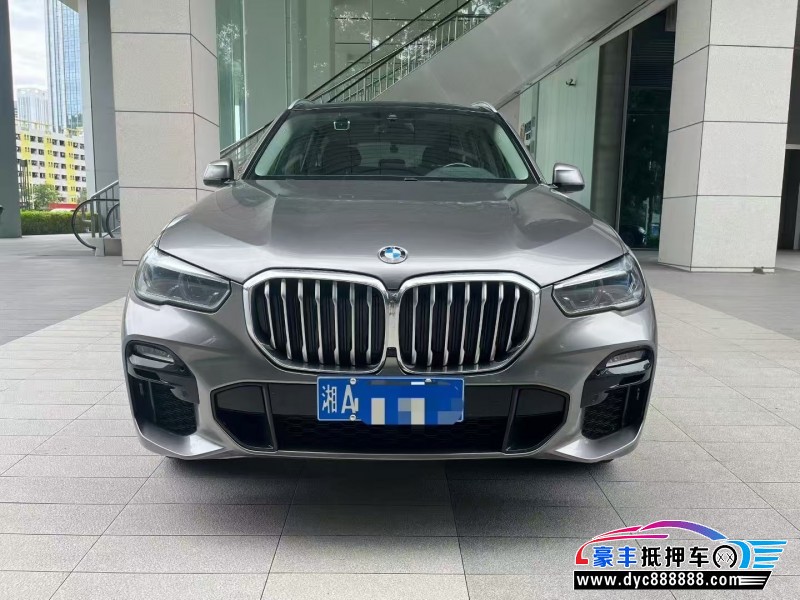 19年宝马X5轿车抵押车出售