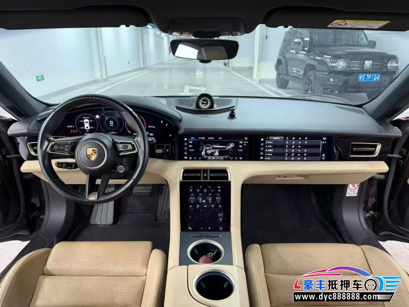 22年保时捷TaYcan轿车抵押车出售