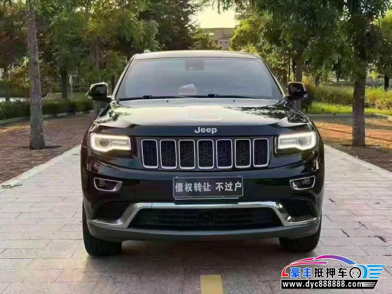 16年Jeep大切诺基轿车抵押车出售