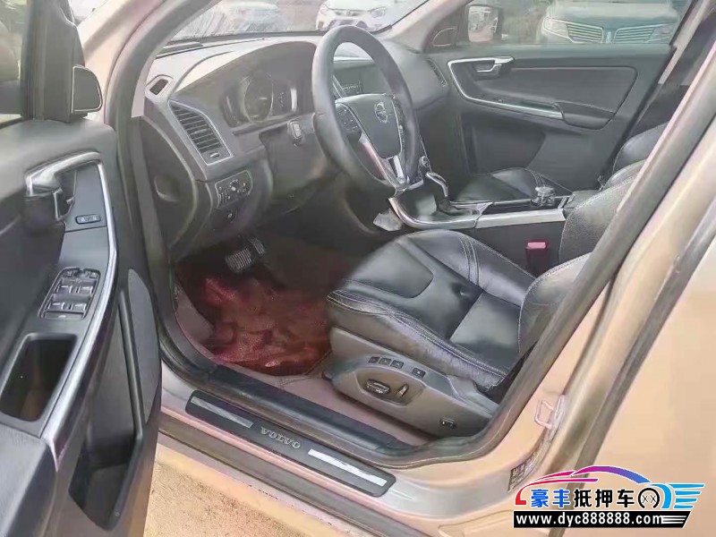 16年沃尔沃XC60轿车抵押车出售