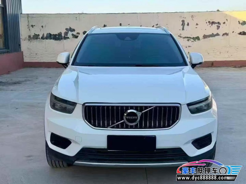 21年沃尔沃XC40轿车抵押车出售