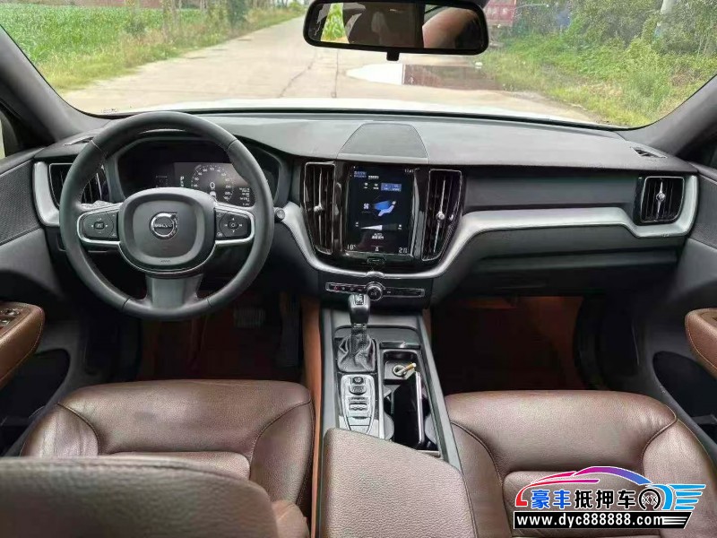 21年沃尔沃XC60轿车抵押车出售