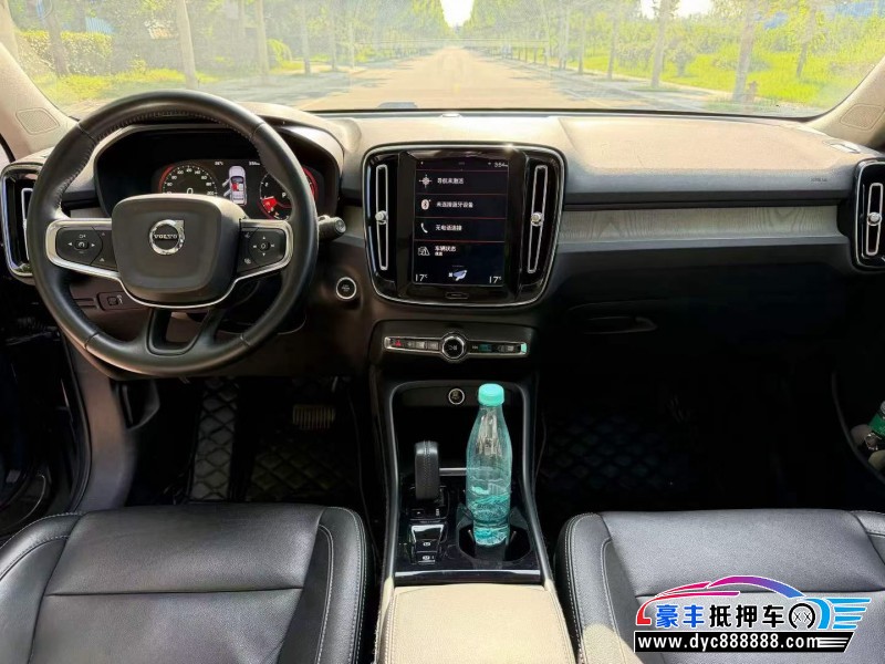 20年沃尔沃XC40轿车抵押车出售