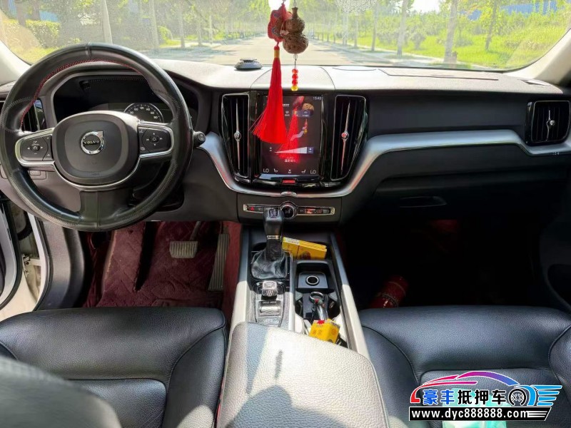 19年沃尔沃XC60轿车抵押车出售