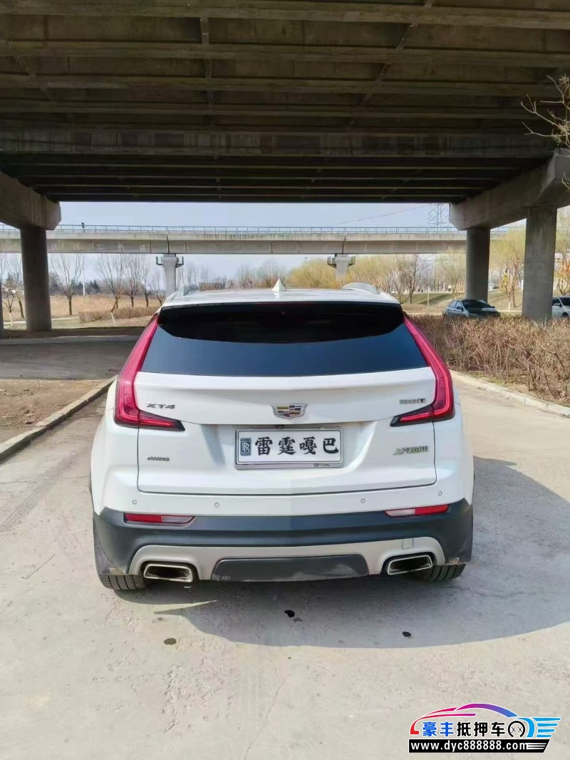 20年凯迪拉克XT4轿车抵押车出售