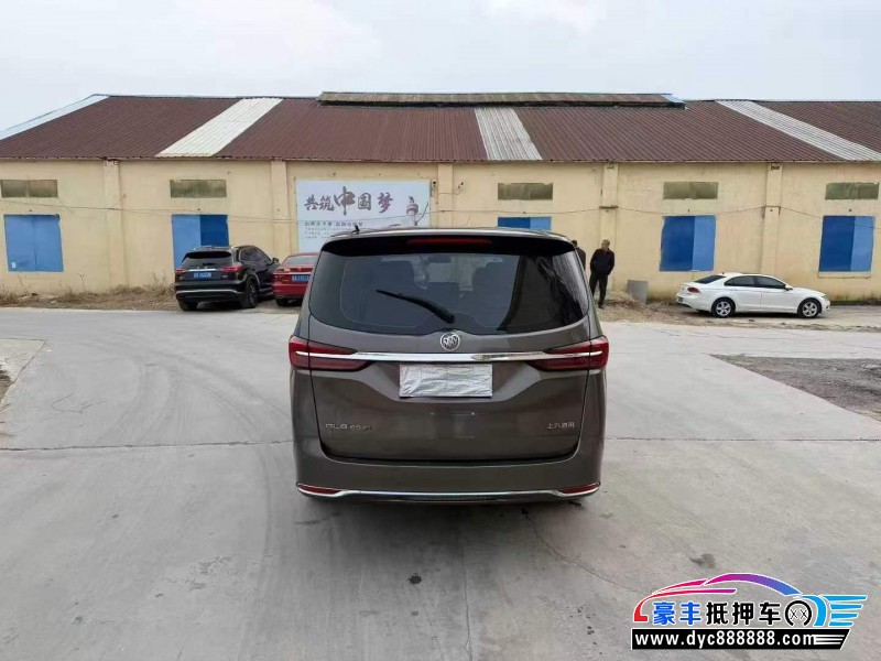 22年别克GL8轿车抵押车出售