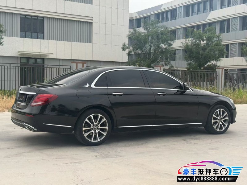 20年奔驰E轿车抵押车出售