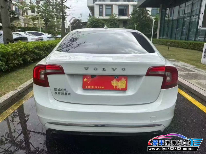 16年沃尔沃S60轿车抵押车出售