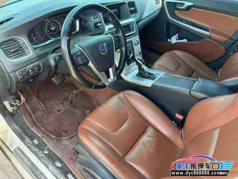 16年沃尔沃S60轿车抵押车出售