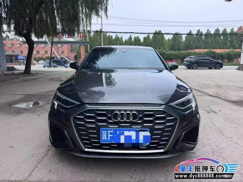 抵押车出售21年奥迪A3轿车