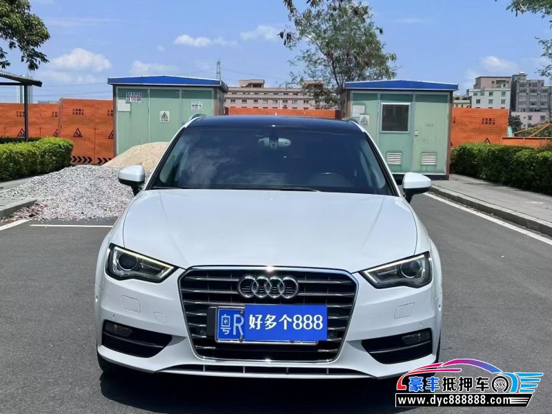 抵押车出售15年奥迪A3轿车
