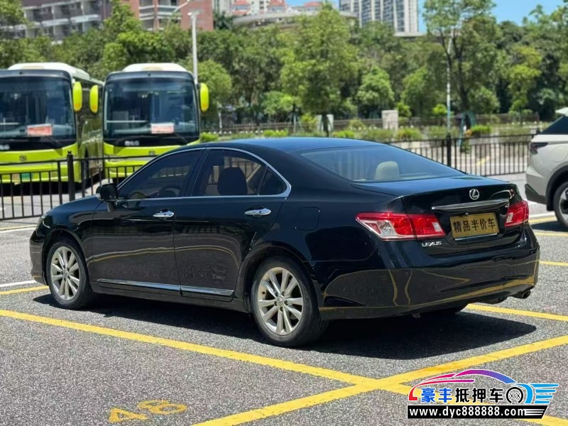 12年雷克萨斯ES轿车抵押车出售