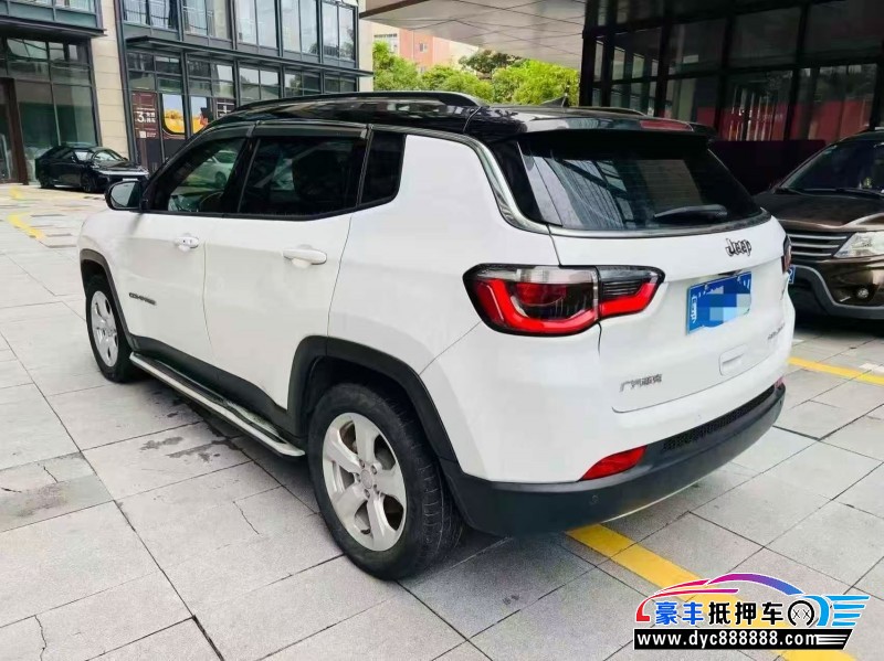 20年Jeep指南者轿车抵押车出售