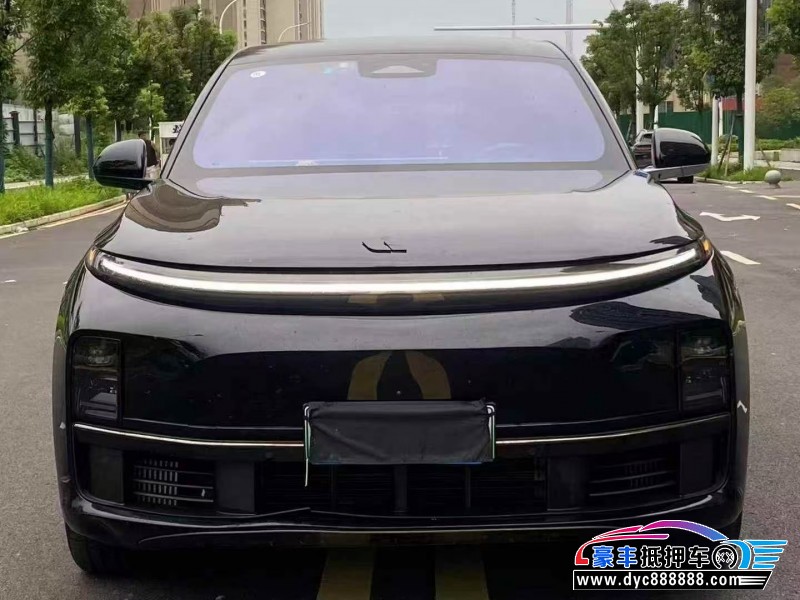 抵押车出售24年理想L7SUV